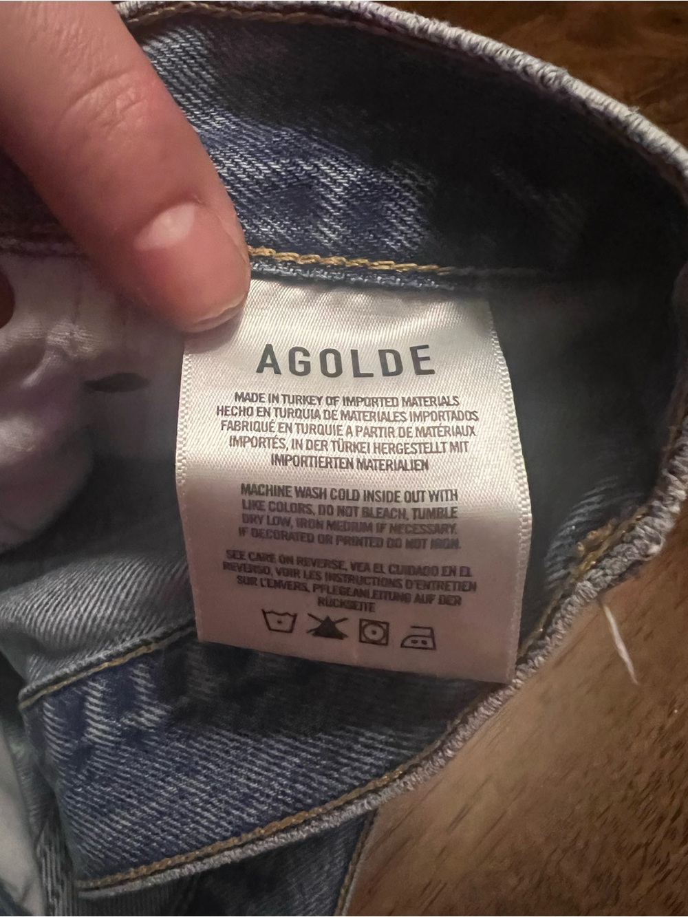 Agolde Parker Vintage Cut Off Short in Swap Meet Size 27 - Picture 6 of 14